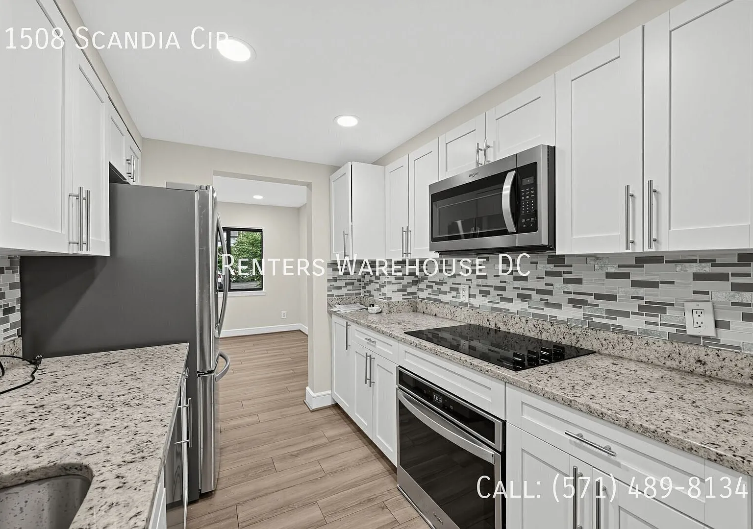 Spacious 4BR Single-Family Home in Reston with Pool Access & 2 Parking Spaces — Photo 3