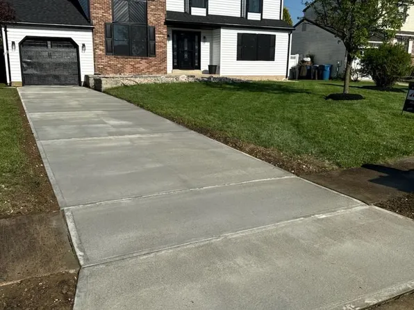 411 Pheasant Cir, Bear, DE 19701