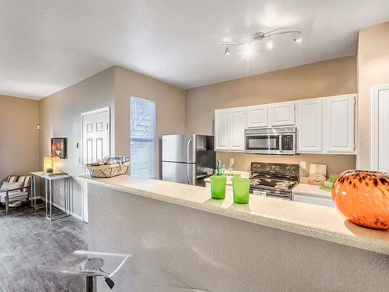 Copper Creek Apartments — Photo 5