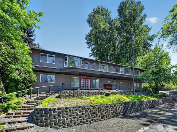 1531 Vista Drive, Puyallup, WA 98372