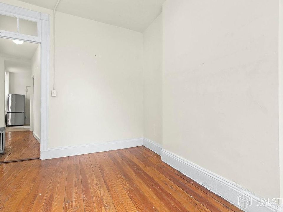 2nd image of 125 Madison St APT 12