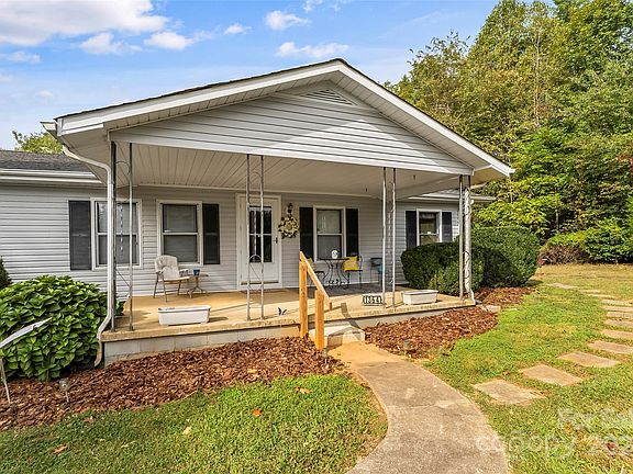 5th image of 1364 Deacon Dr