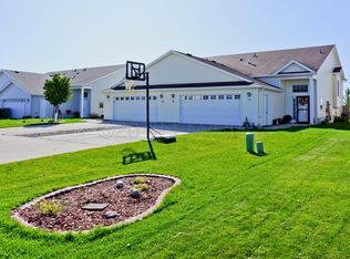 839 Cinnamon Ridge Pl, West Fargo, ND 58078