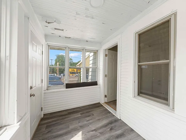 1789 Maryland Ave E — Photo 11