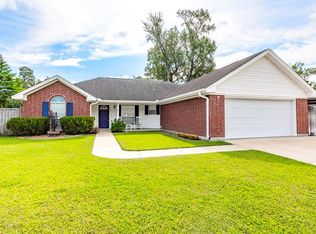 247 Yupon St, Kountze, TX 77625