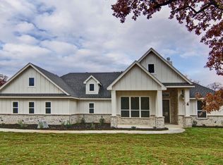 1037 Llano Way, Poolville, TX 76487