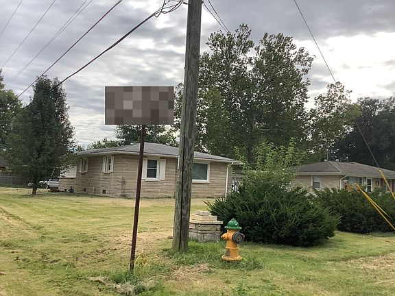 3rd image of 1900 Dianne Ave