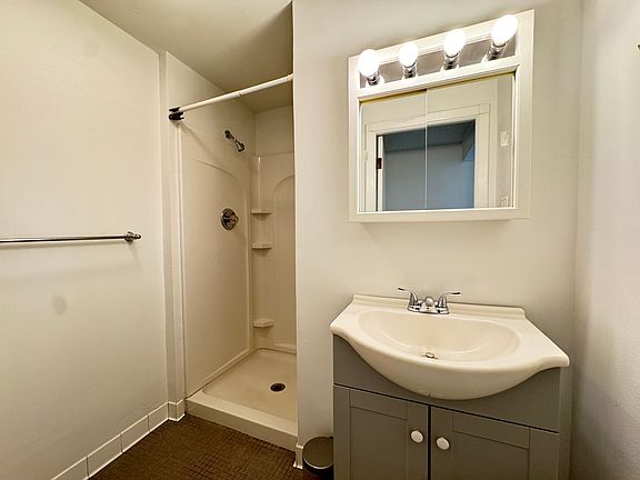 3rd image of 94 Edwards St #3
