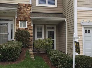 5906 Hourglass Ct, Raleigh, NC 27612