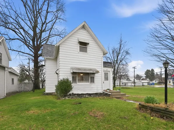103 N Grand Ave, Ashley, IN 46705