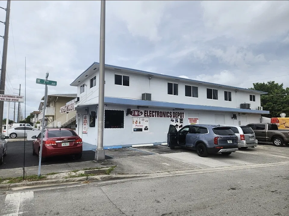 2930 W 7th Ave #2930