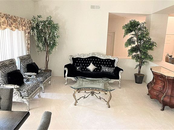 4th image of 77584 Westbrook Ct