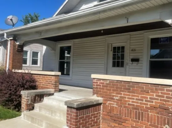 1631 Washington St, Columbus, IN 47201