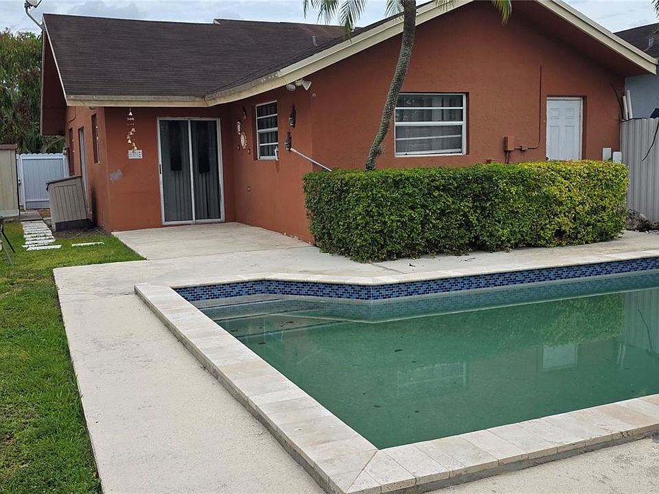 2nd image of 9716 SW 146th Pl