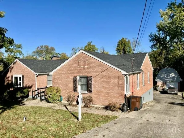 3632 Crestnoll Dr, Cincinnati, OH 45211