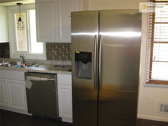 Great kiotchen new stainless appliances