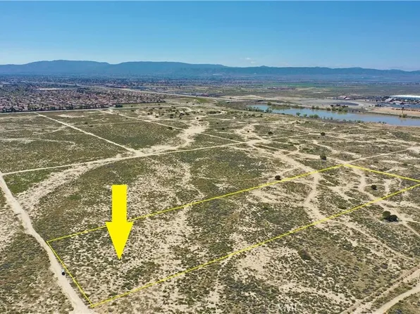 15 Stw Ave #G-6, Lancaster, CA 93536