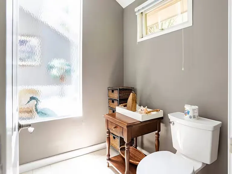 20 Heath Dr — Photo 16