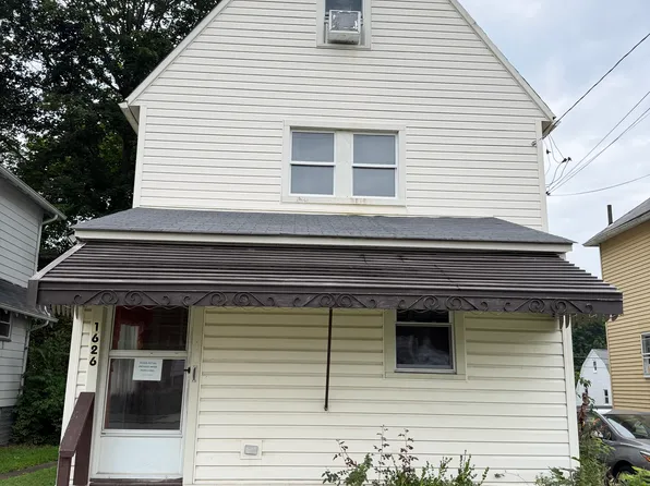 1626 Davidson St #1, Aliquippa, PA 15001