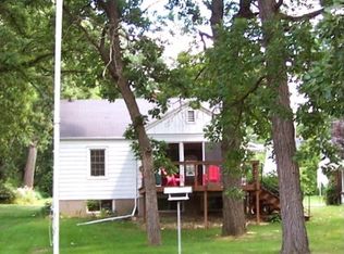 W181S6581 Muskego Dr, Muskego, WI 53150