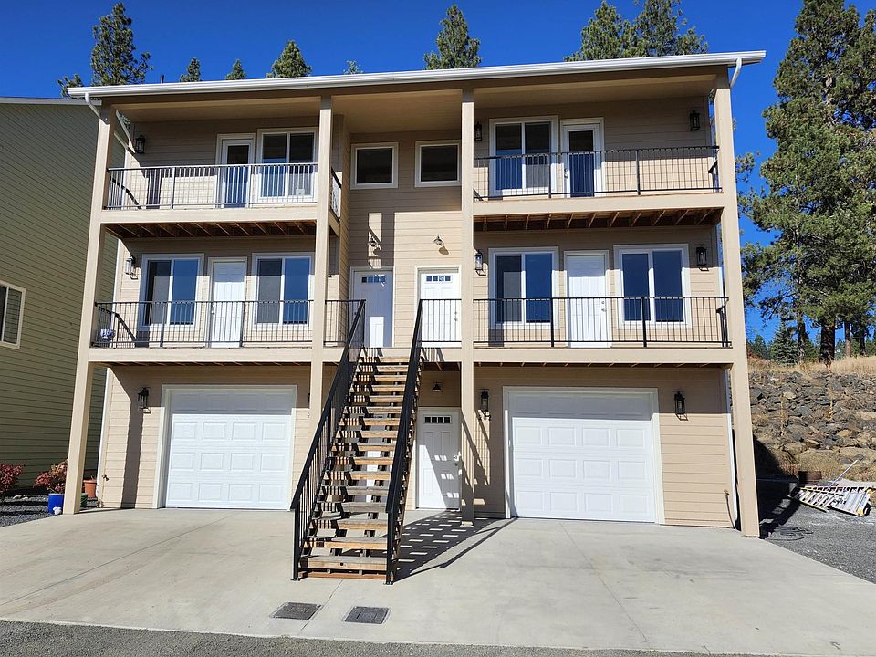1st image of 202 Highline Ln