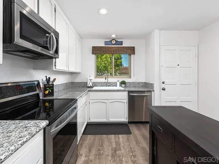 358 Abington Rd — Photo 13
