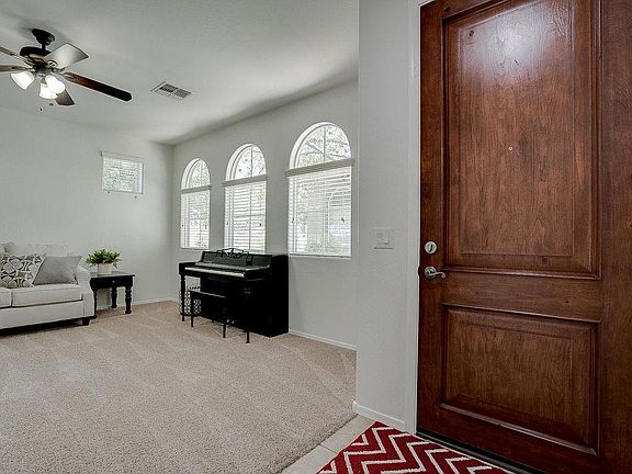 3rd image of 1628 S Chatsworth