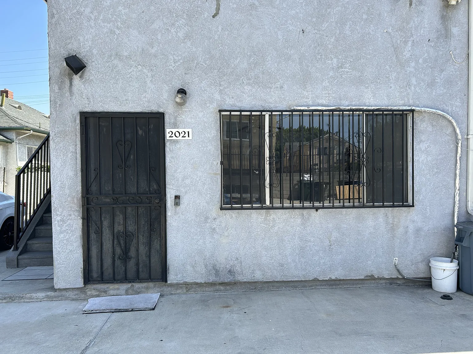 2 bed, 1.5 bath, 900 sqft, $2,500 — Photo 1