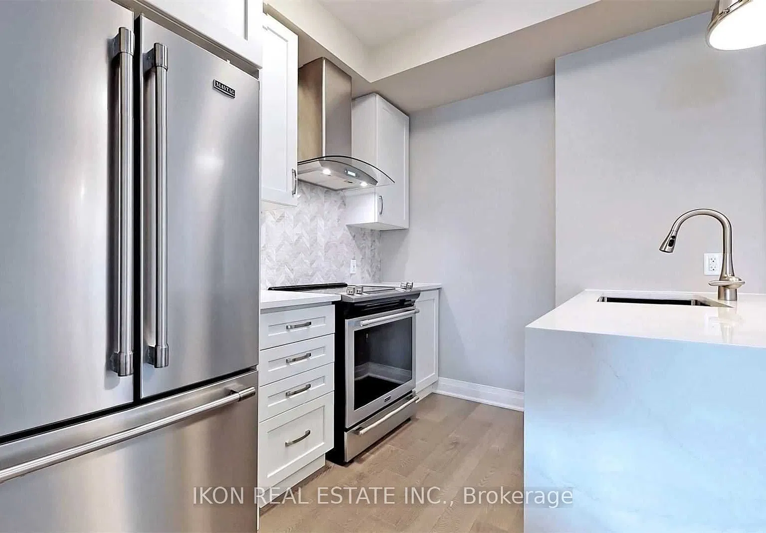2 bed, $2,630 — Photo 3