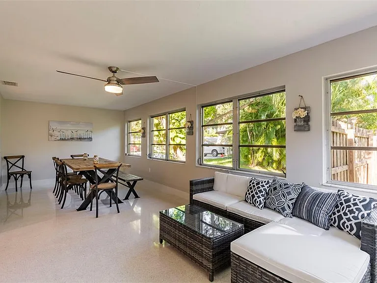 3005 Chase Cir — Photo 13