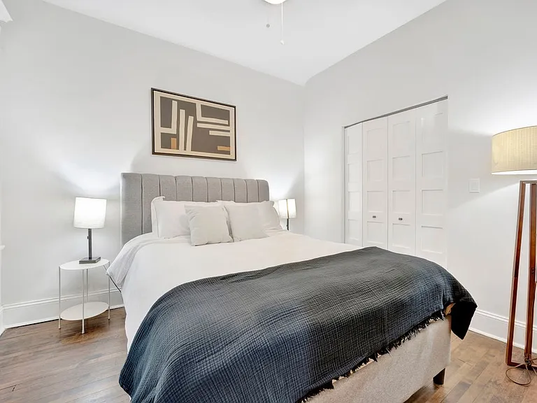 1004 W Dakin St #1 — Photo 3