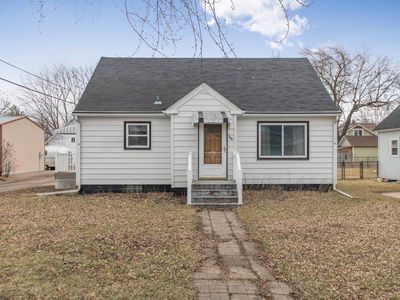 106 Juniper St S, Lester Prairie, MN, 55354