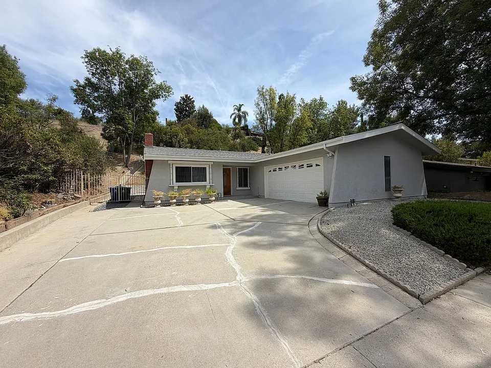 7254 Pomelo Dr