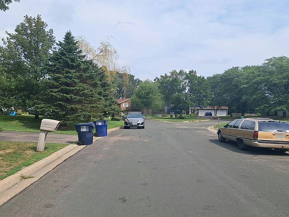 5th image of 2300 Friendship Ln