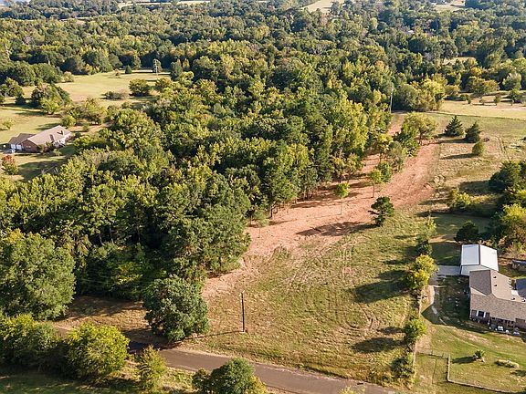 3rd image of 12127 County Road 497