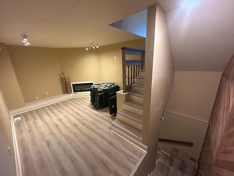 100 W Summit Hill Dr #203 — Photo 5