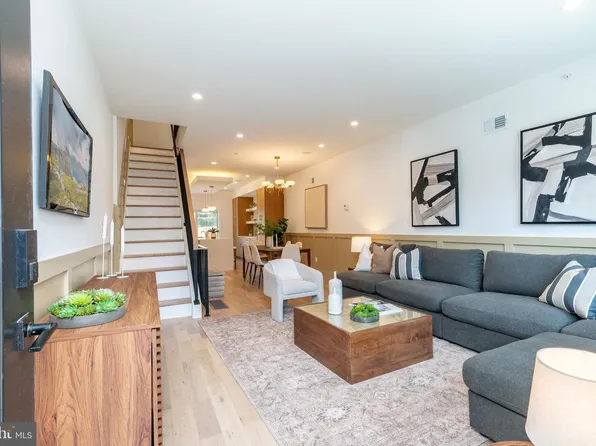629 Mifflin St, Philadelphia, PA 19148
