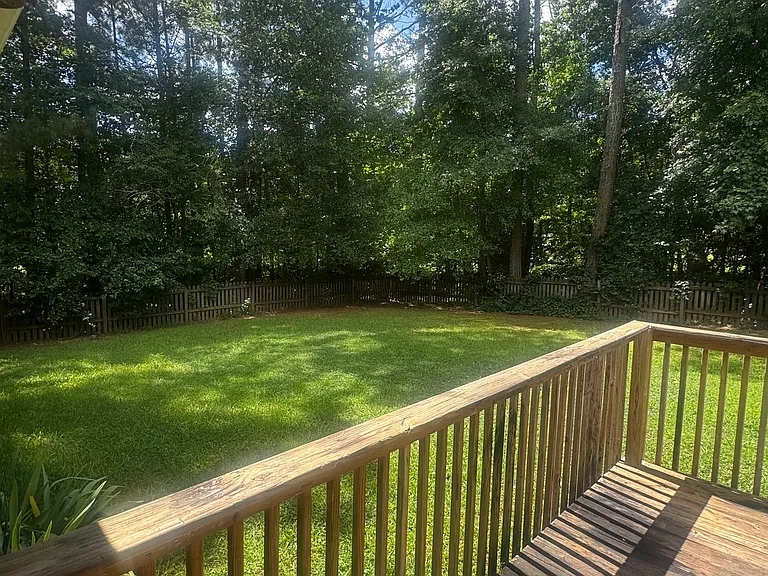 105 Fox Trail Pl — Photo 21