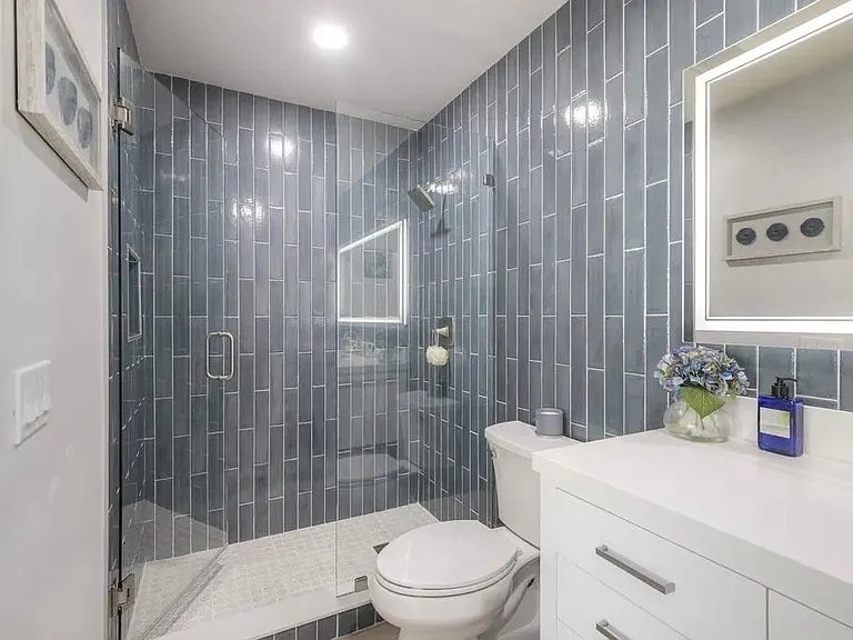 4705 Marina Dr #10-10-10 — Photo 16