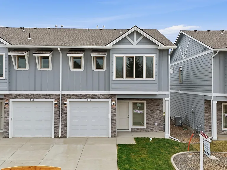 645 N Creative Way — Photo 1