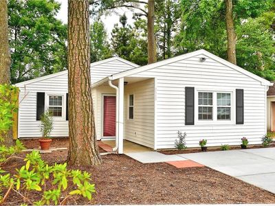 3545 Champlain Ln, Virginia Beach, VA, 23452