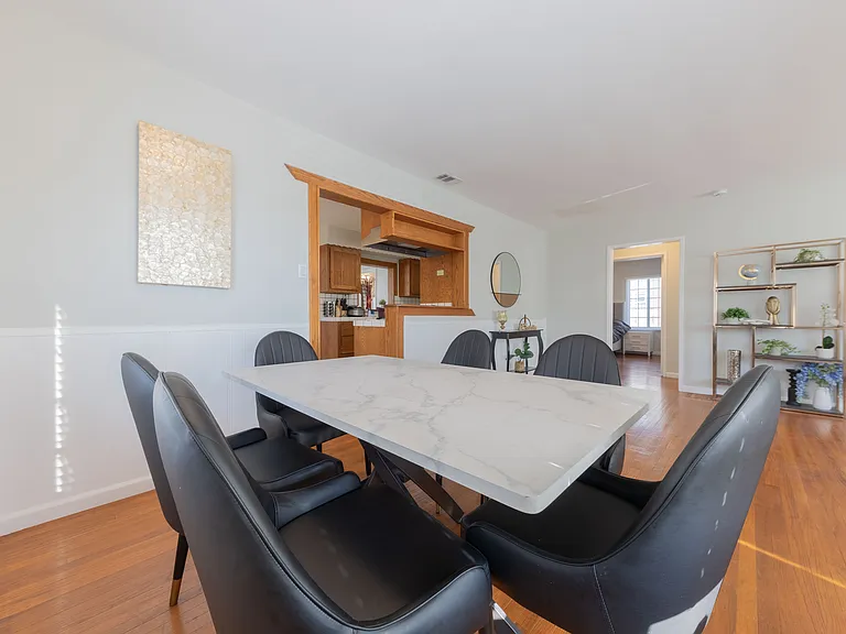 4109 Lynd Ave — Photo 6