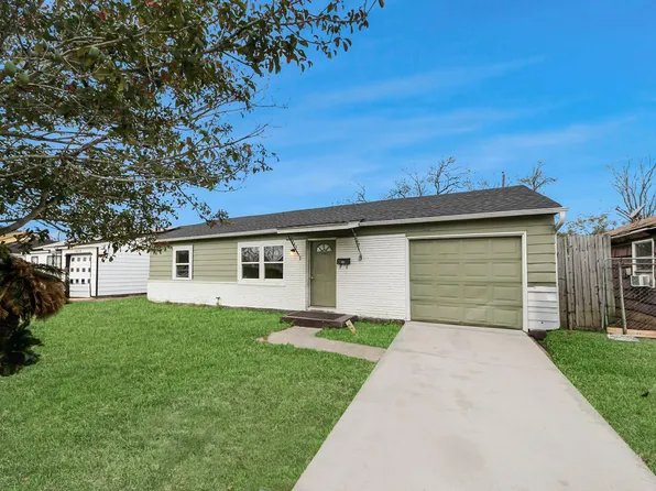 10506 Sierra Dr, Houston, TX 77051