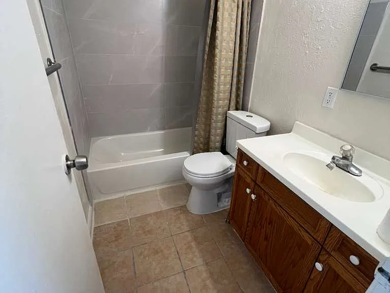 5269 Riverside Ave — Photo 5