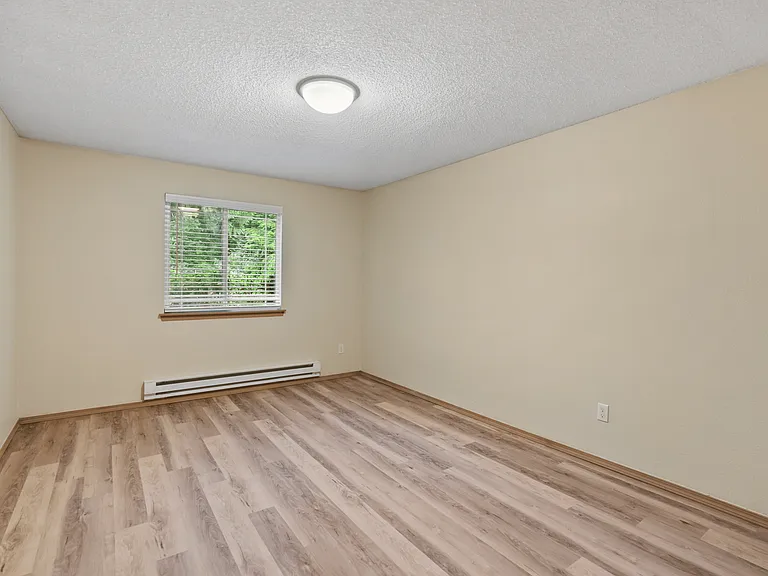 1 Bed 1 Bath Standard - 632 Sq Ft 1 Bed 1 Bath Standard - 632 Sq Ft
