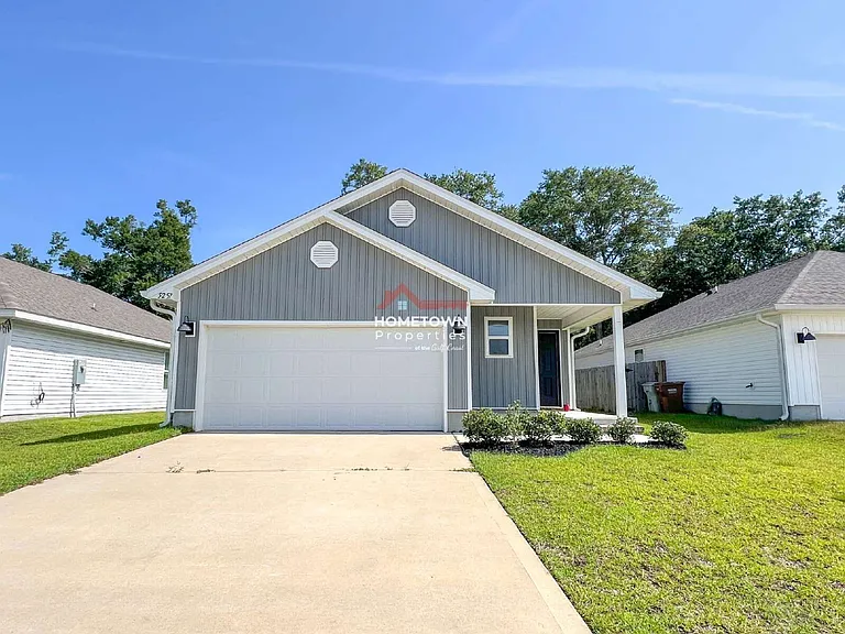 5257 Peach Dr — Photo 1
