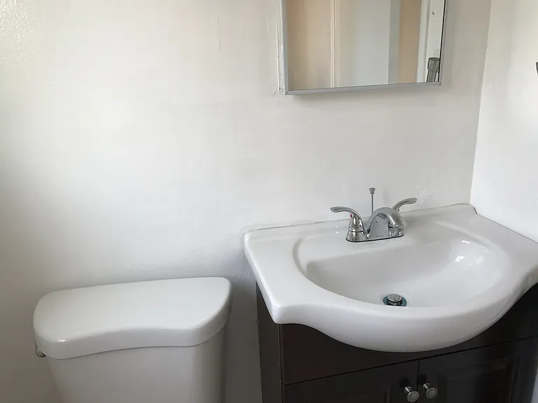 Bathroom Upstairs