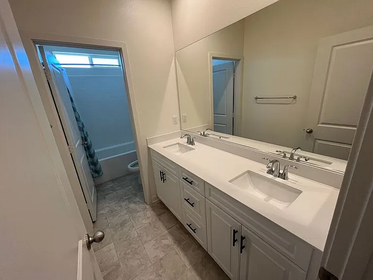 31053 Catania Cir — Photo 22
