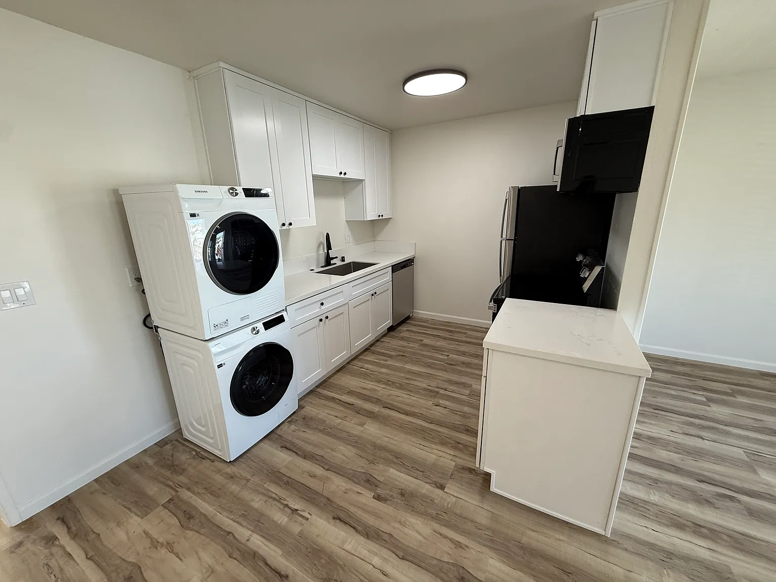 1 bed, $2,650 — Photo 3
