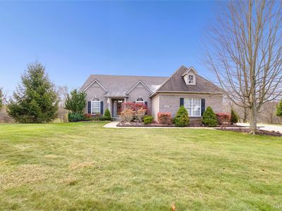 7647 Tipperary Trl, Fenton, MI, 48430
